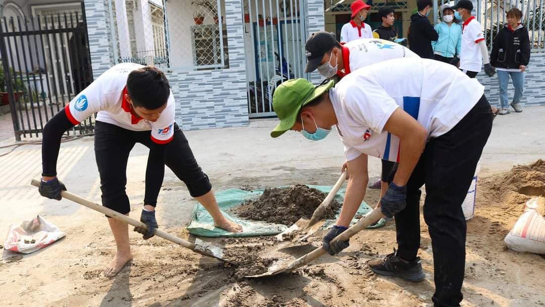 TP. HCM: Ra quân chiến dịch “Xuân Tình nguyện” ảnh 9
