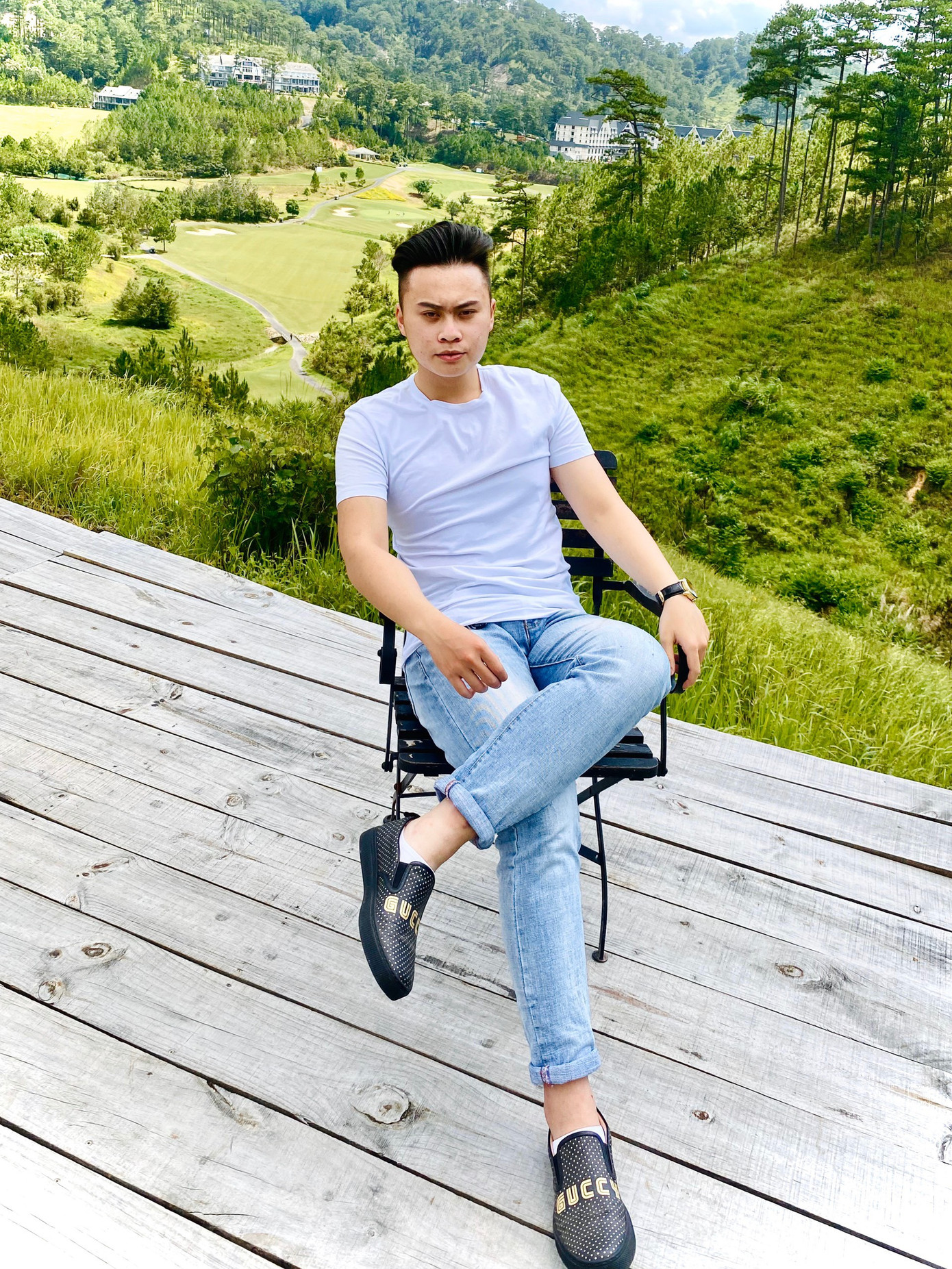 Chàng sinh viên “Sao Tháng Giêng” năng nổ ảnh 1