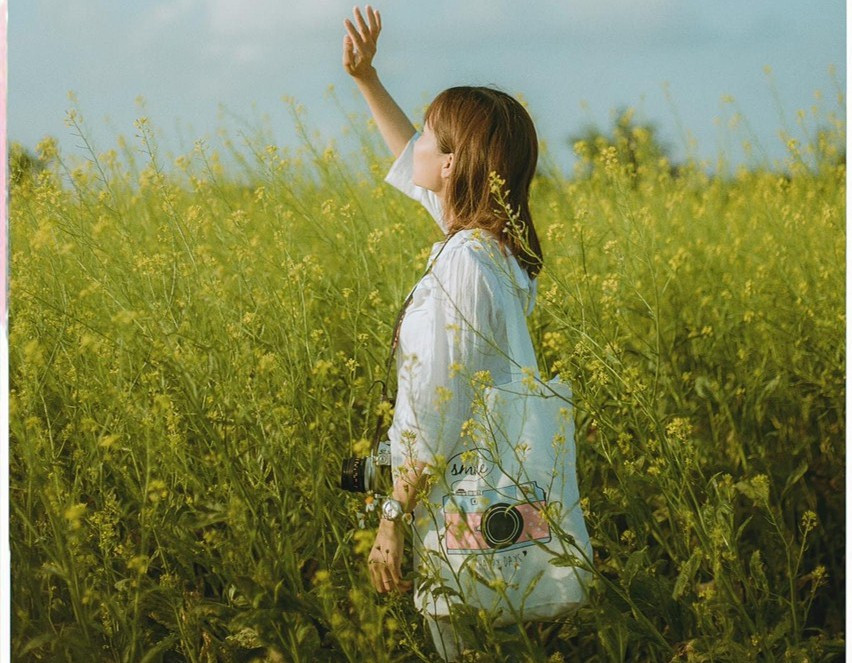 Cánh đồng hoa cải ven sông Trà Khúc, điểm check-in làm “mê mẩn” giới trẻ Quảng Ngãi ảnh 8