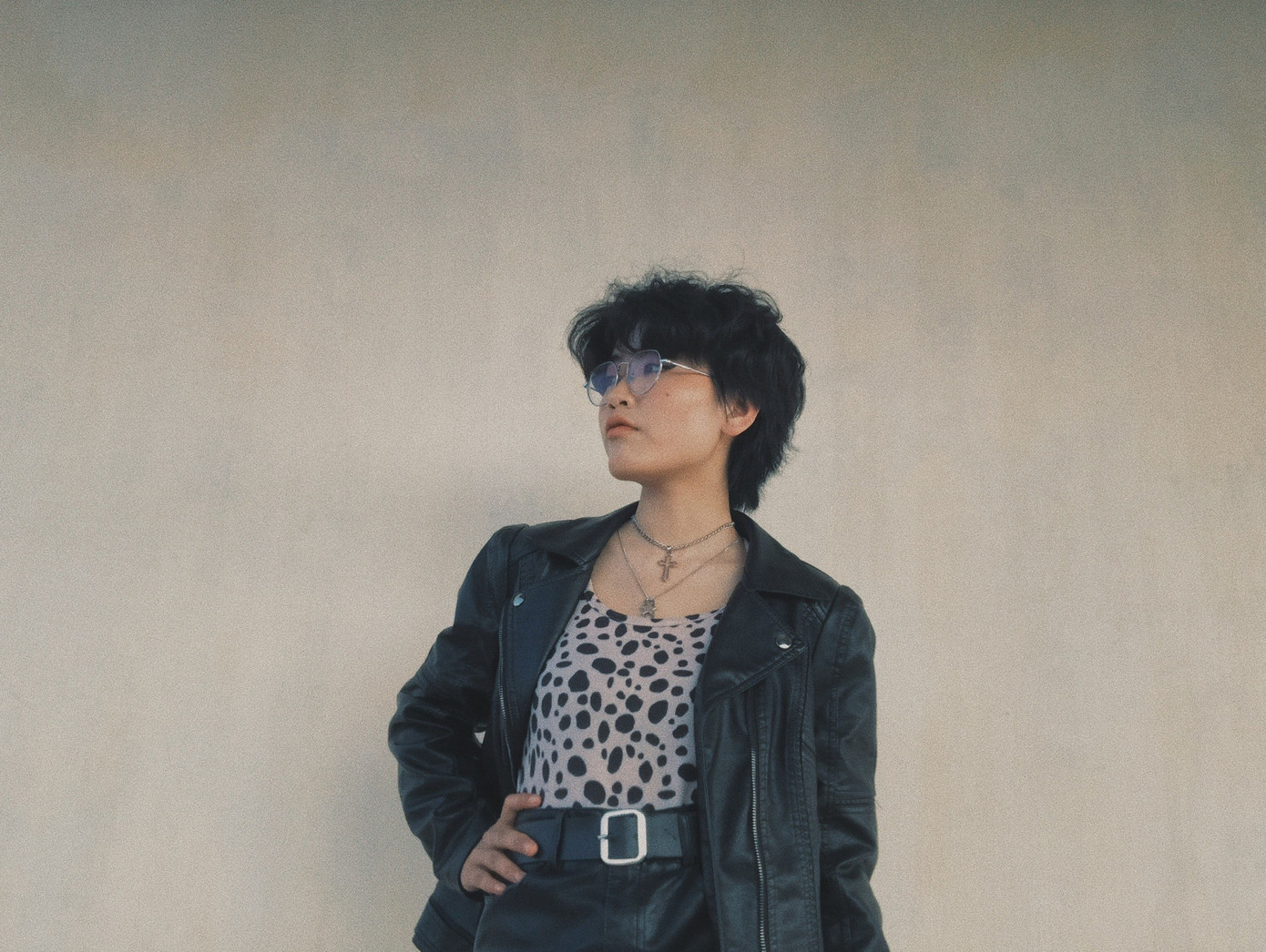 Cư dân mạng “mê tít” với trang phục giá... 9.000 đồng của cô sinh viên ảnh 3