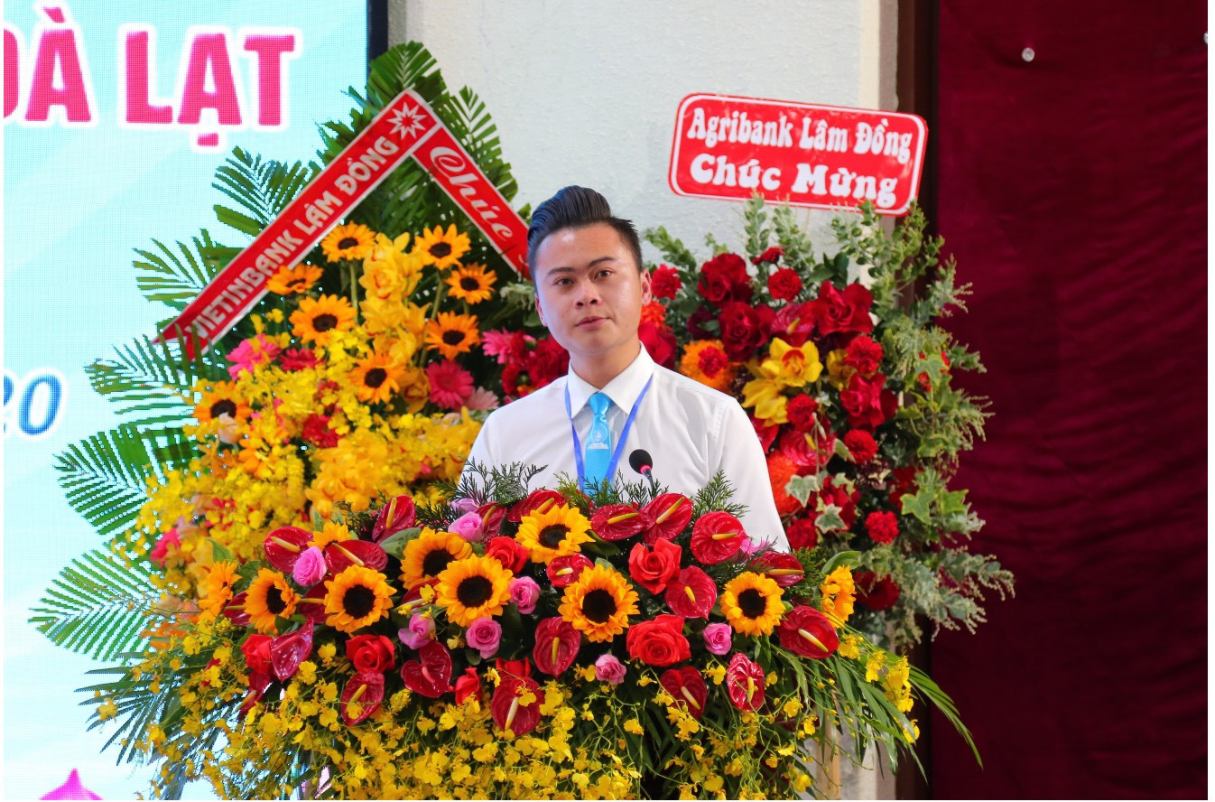 Chàng sinh viên “Sao Tháng Giêng” năng nổ ảnh 5