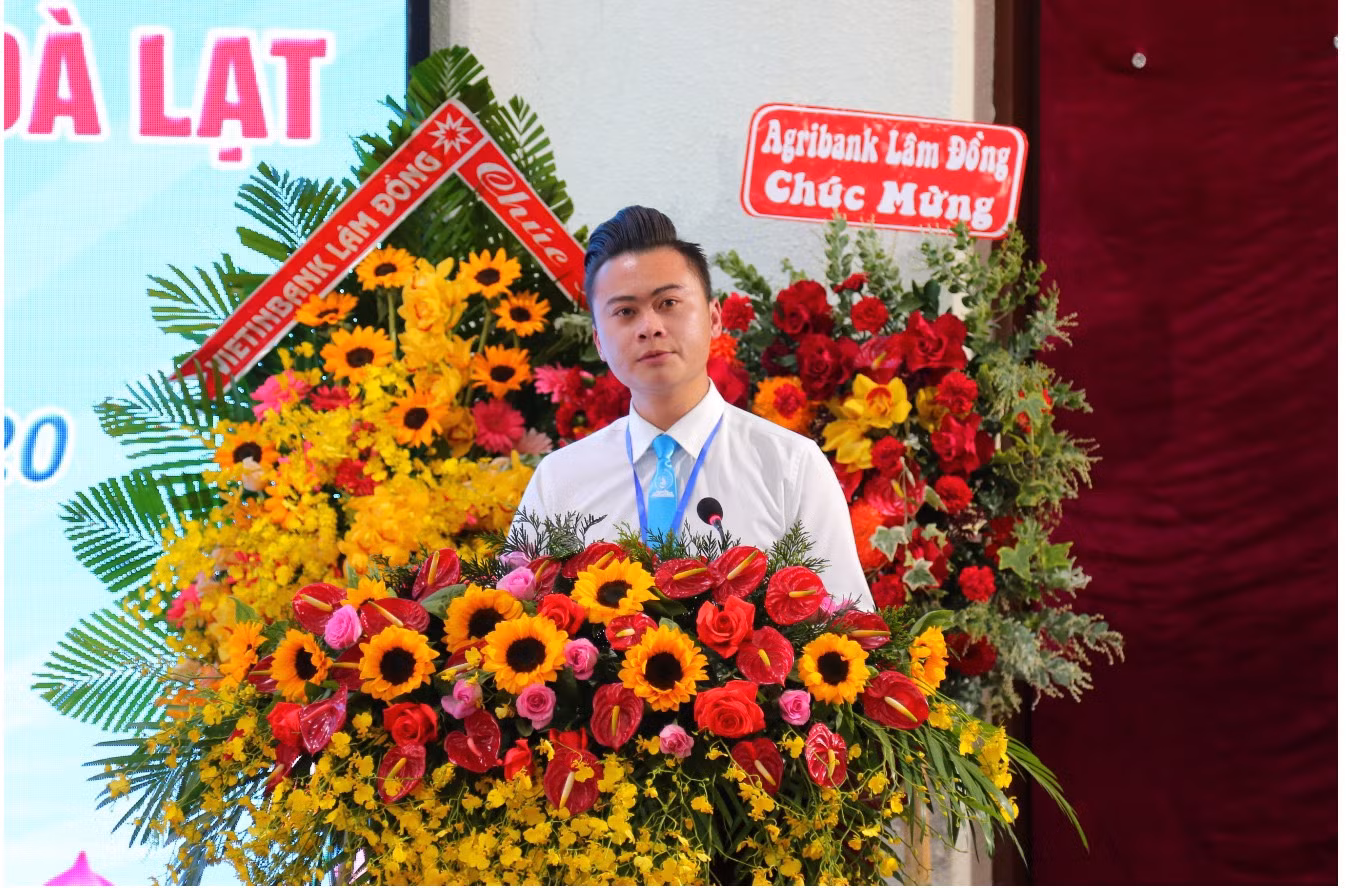 Chàng sinh viên “Sao Tháng Giêng” năng nổ ảnh 5