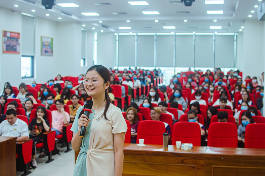 Định vị bản thân trên con đường thiện nguyện ảnh 2