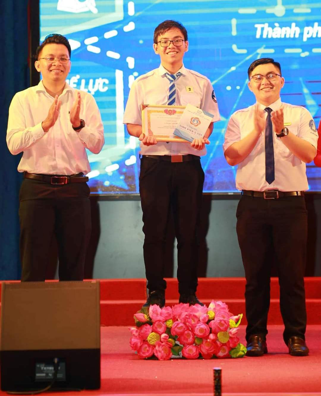 Chàng cán bộ Hội mê nghiên cứu khoa học ảnh 1