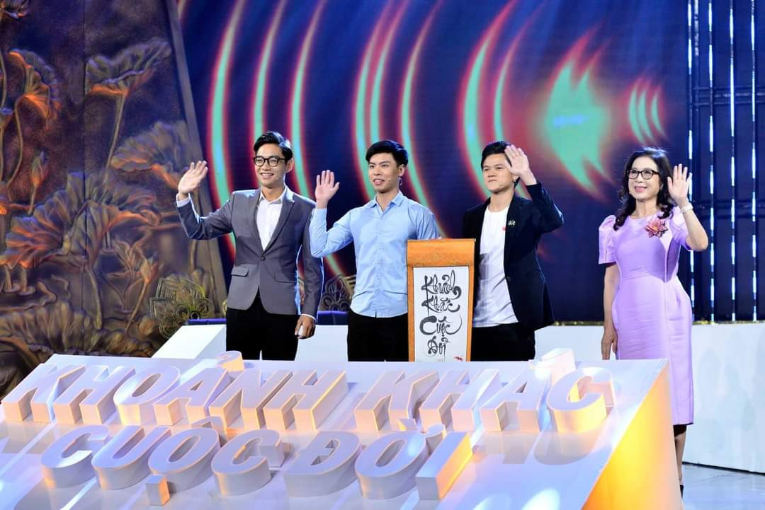 Chàng trai muốn đưa hồn chữ Việt ra thế giới ảnh 4