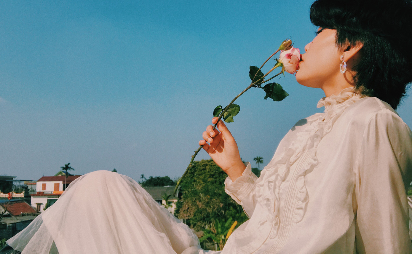 Cư dân mạng “mê tít” với trang phục giá... 9.000 đồng của cô sinh viên ảnh 7