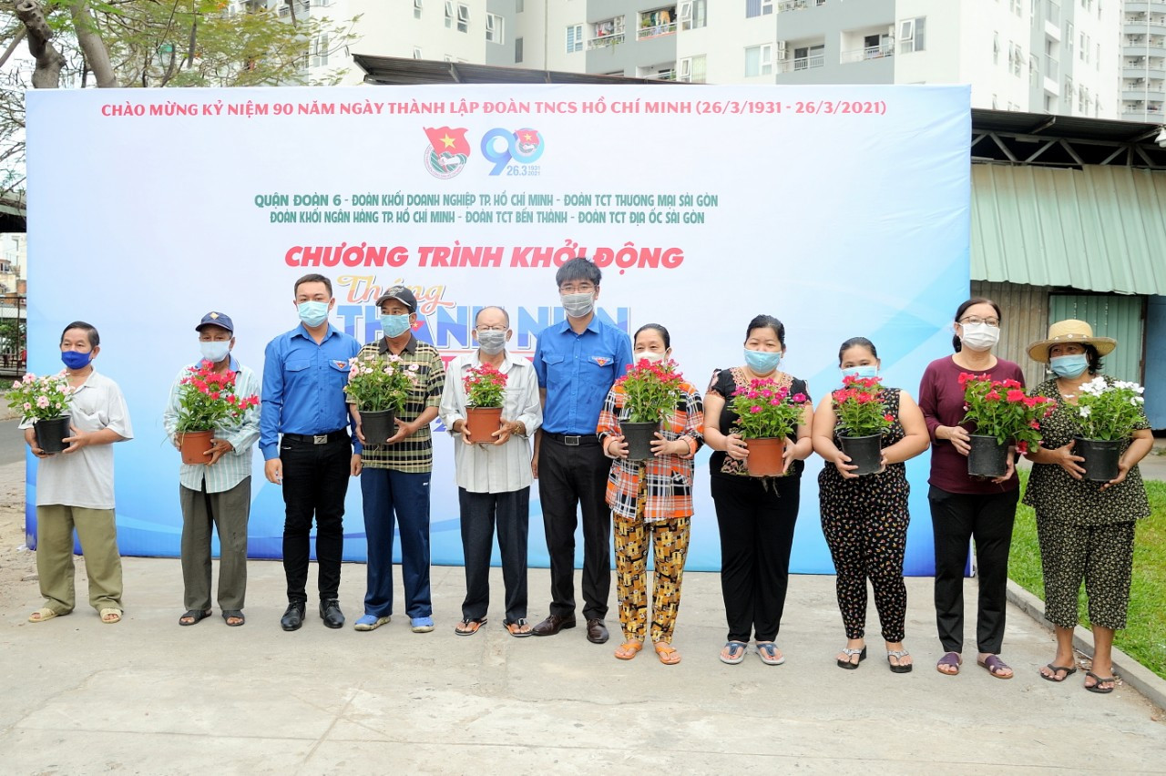 Thành Đoàn TP. HCM ra quân các hoạt động hưởng ứng Tháng Thanh niên ảnh 3