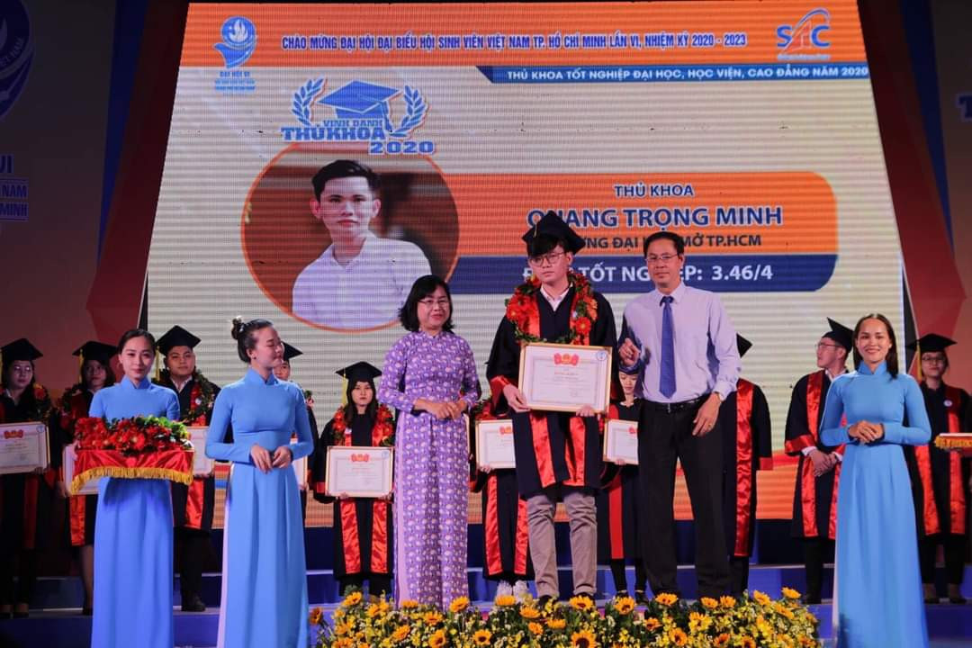 Tự “lập trình” cuộc đời ảnh 1