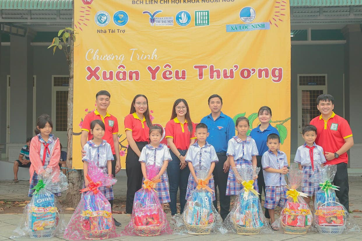 Bình Dương: Sôi nổi các hoạt động “Xuân tình nguyện” ảnh 3