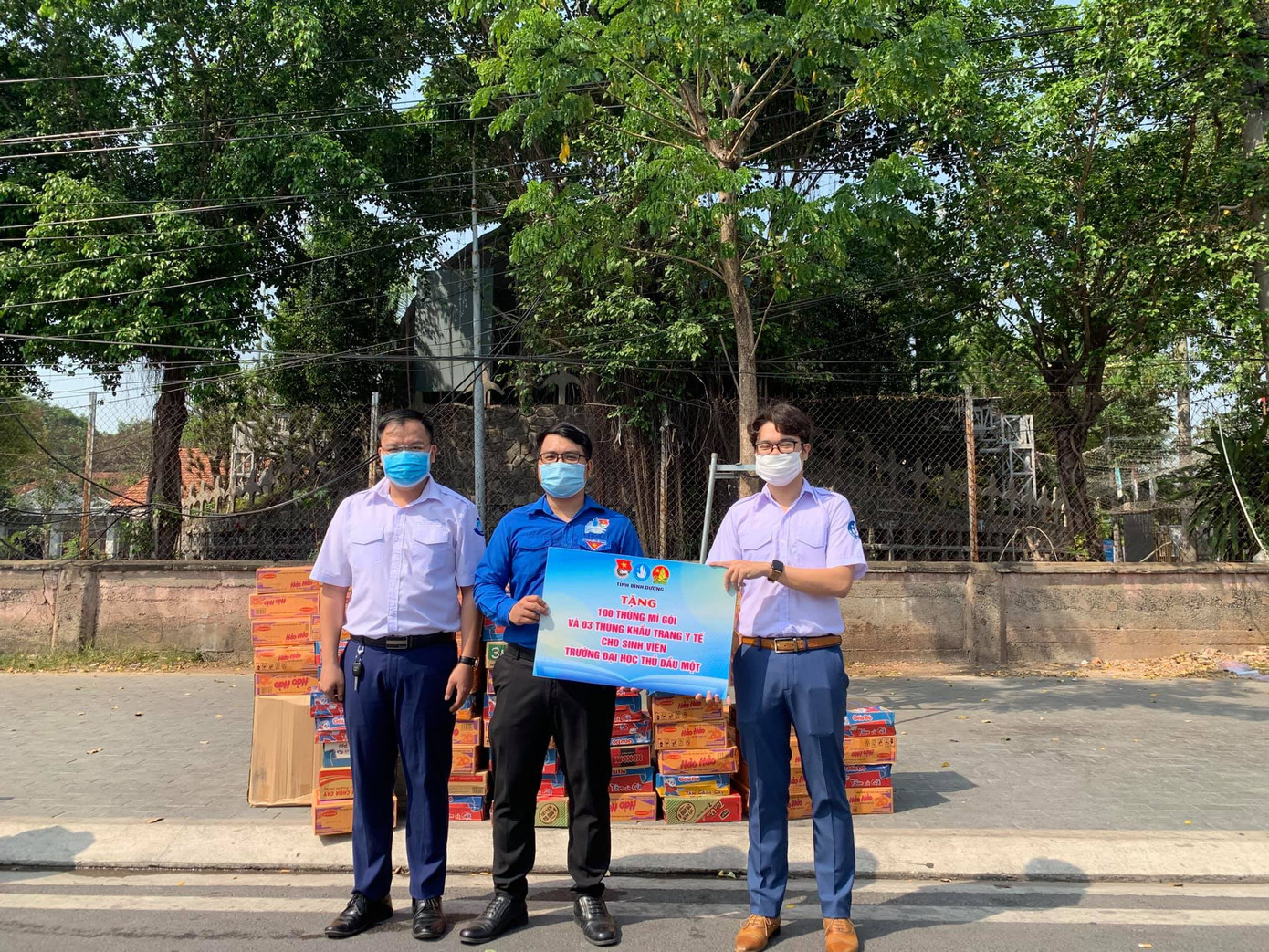 Bình Dương: Sôi nổi các hoạt động “Xuân tình nguyện” ảnh 15