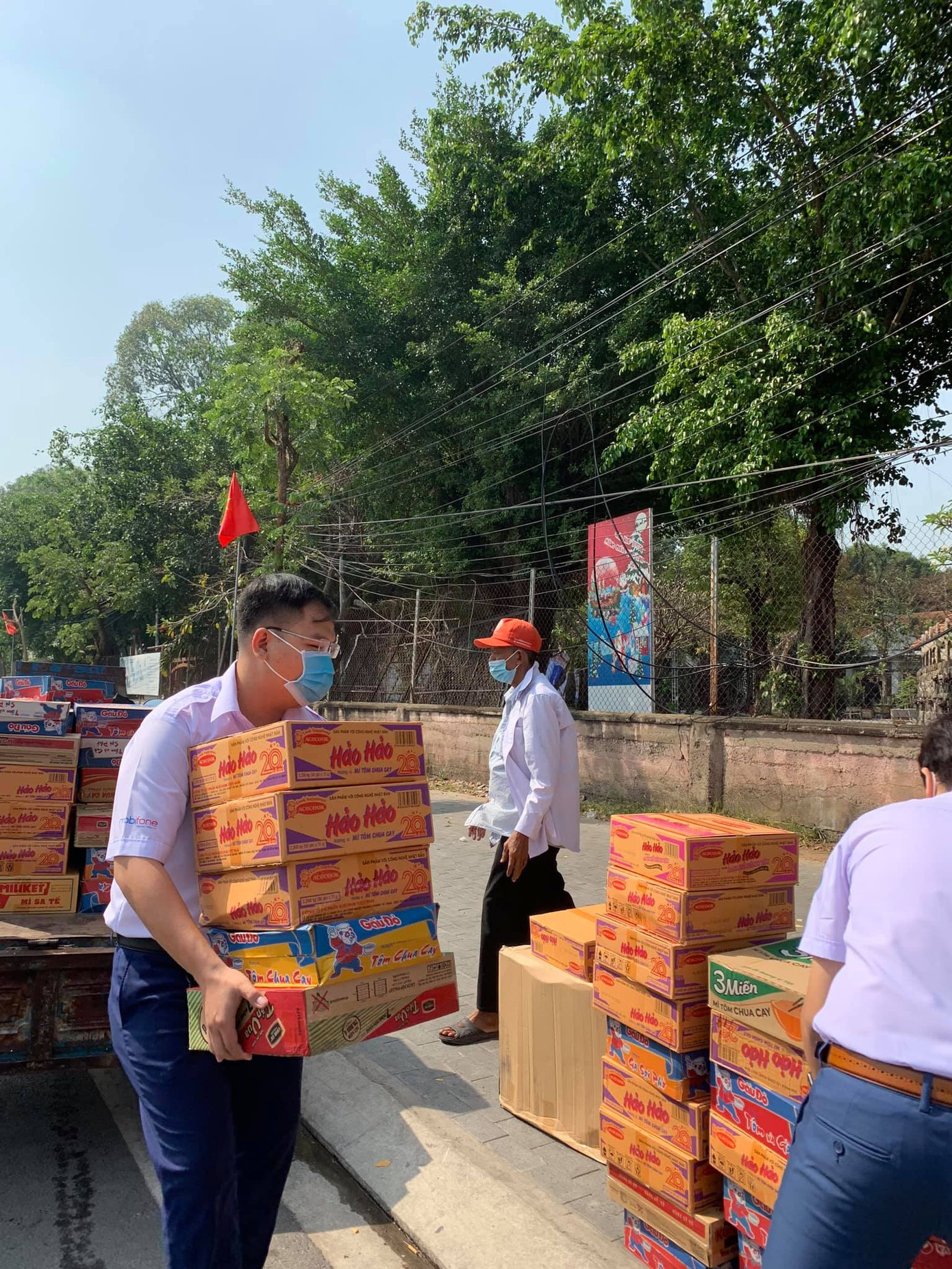 Bình Dương: Sôi nổi các hoạt động “Xuân tình nguyện” ảnh 14