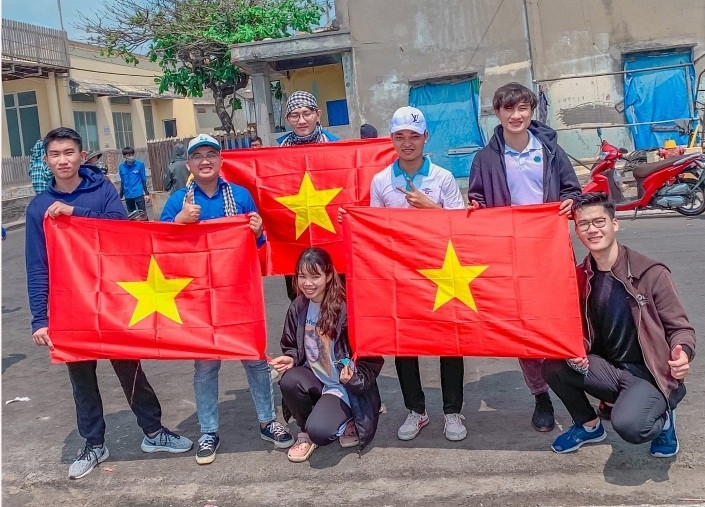 “Ngày Chủ Nhật Xanh” để làm sạch biển ảnh 10