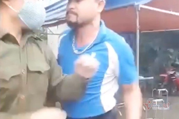 Chủ tịch phường bị chém khi nhắc người dân đeo khẩu trang ảnh 2