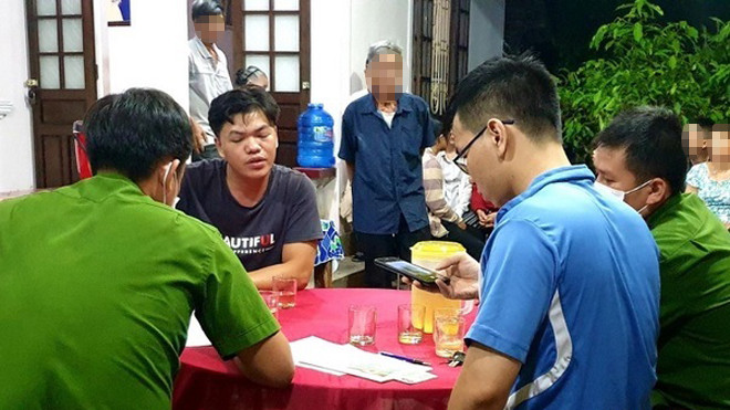 Rơi tầng 17, thi thể nam công nhân bị nhét cốp xe chở từ Đà Nẵng ra Huế ảnh 1