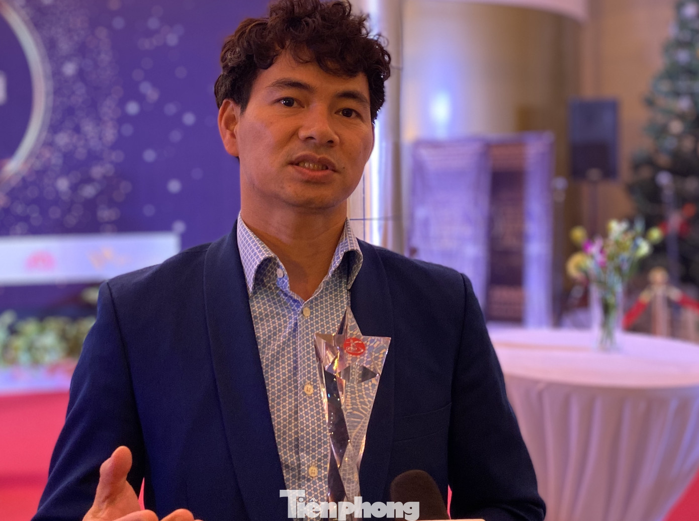 Công Lý, Xuân Bắc, Thu Quỳnh rạng rỡ trong đêm tôn vinh hơn 200 nghệ sỹ ảnh 4