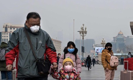 Lo ngại virus corona, dân đeo khẩu trang dự hội Gò Đống Đa ảnh 8 Lo ngại virus corona, dân đeo khẩu trang dự hội Gò Đống Đa ảnh 8