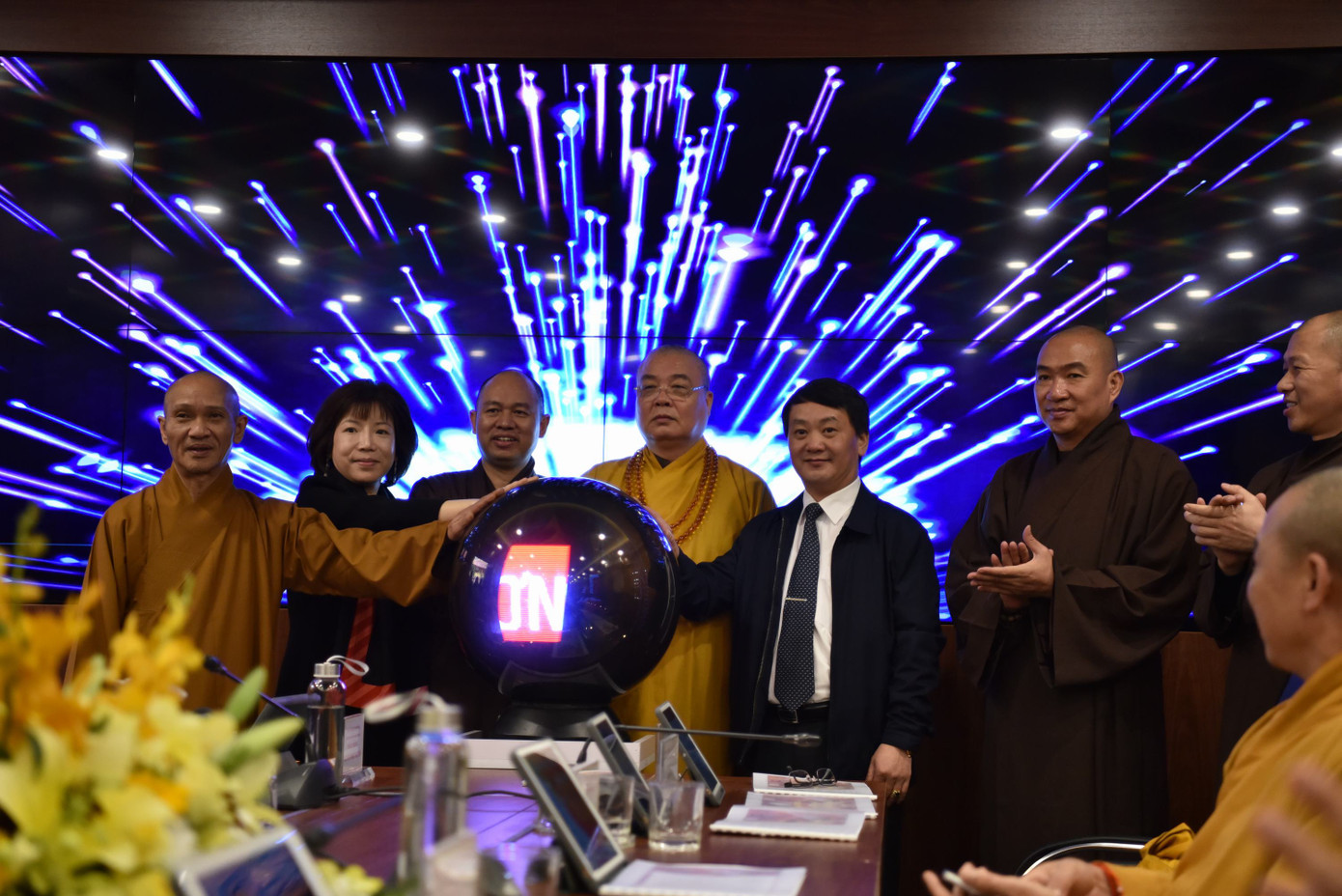 Giáo hội Phật giáo ra mắt trung tâm điều hành điện tử ứng dụng trí tuệ nhân tạo ảnh 2