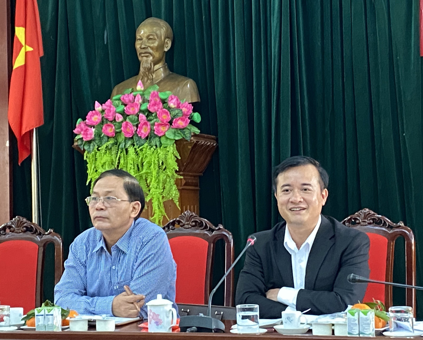 Lần đầu rước kiệu liên vùng ở hội Tản Viên Sơn thánh ảnh 1