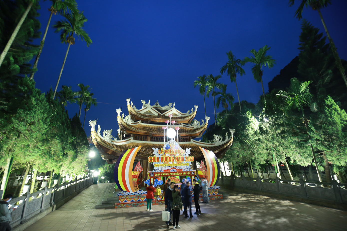 Chùa Hương dự kiến đón gần 5 vạn khách ngày khai hội ảnh 4