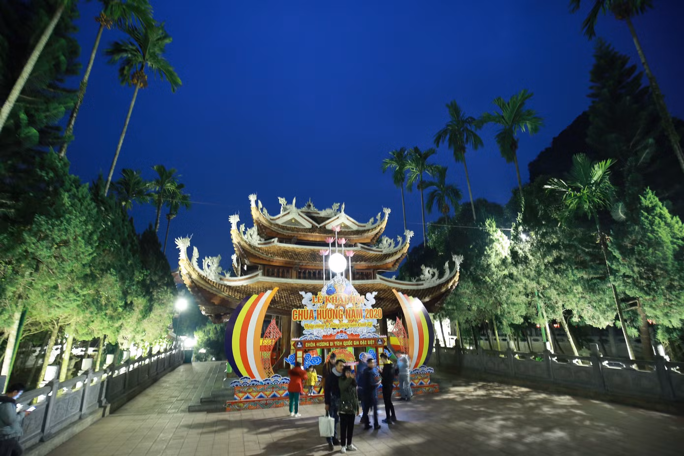 Chùa Hương dự kiến đón gần 5 vạn khách ngày khai hội ảnh 4