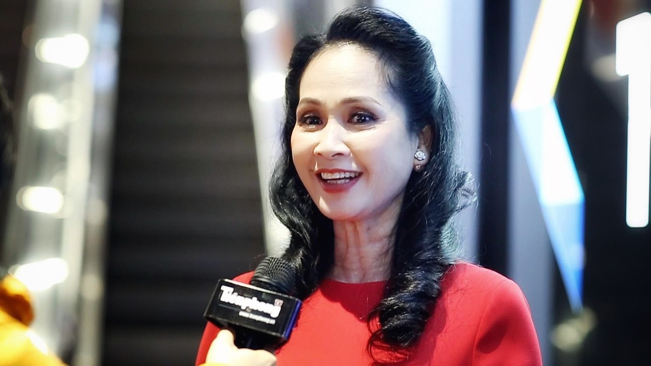 Diễn viên Lan Phương: Tết hạnh phúc bởi chồng Tây hoàn toàn chiều theo ý vợ ảnh 3 Diễn viên Lan Phương: Tết hạnh phúc bởi chồng Tây hoàn toàn chiều theo ý vợ ảnh 3