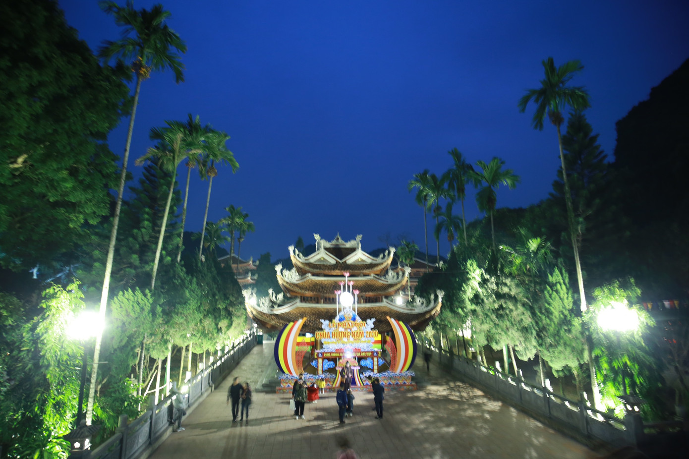 Trẩy hội chùa Hương cẩn trọng nguy cơ dịch Corona từ thịt thú rừng ảnh 6