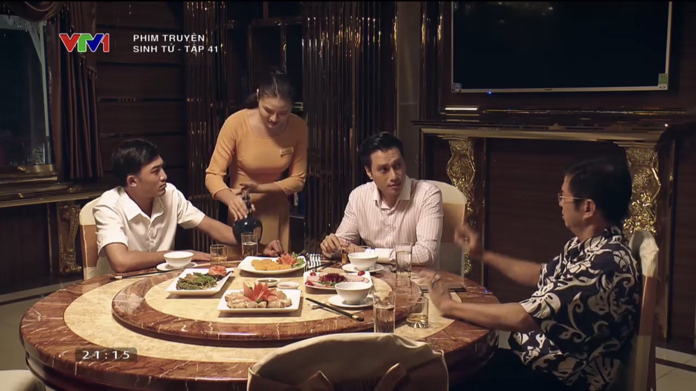 Sinh tử tập 41: Ném sấp tiền vào người Trinh, Vũ còn mắng thêm ‘đồ ăn hại’ ảnh 2