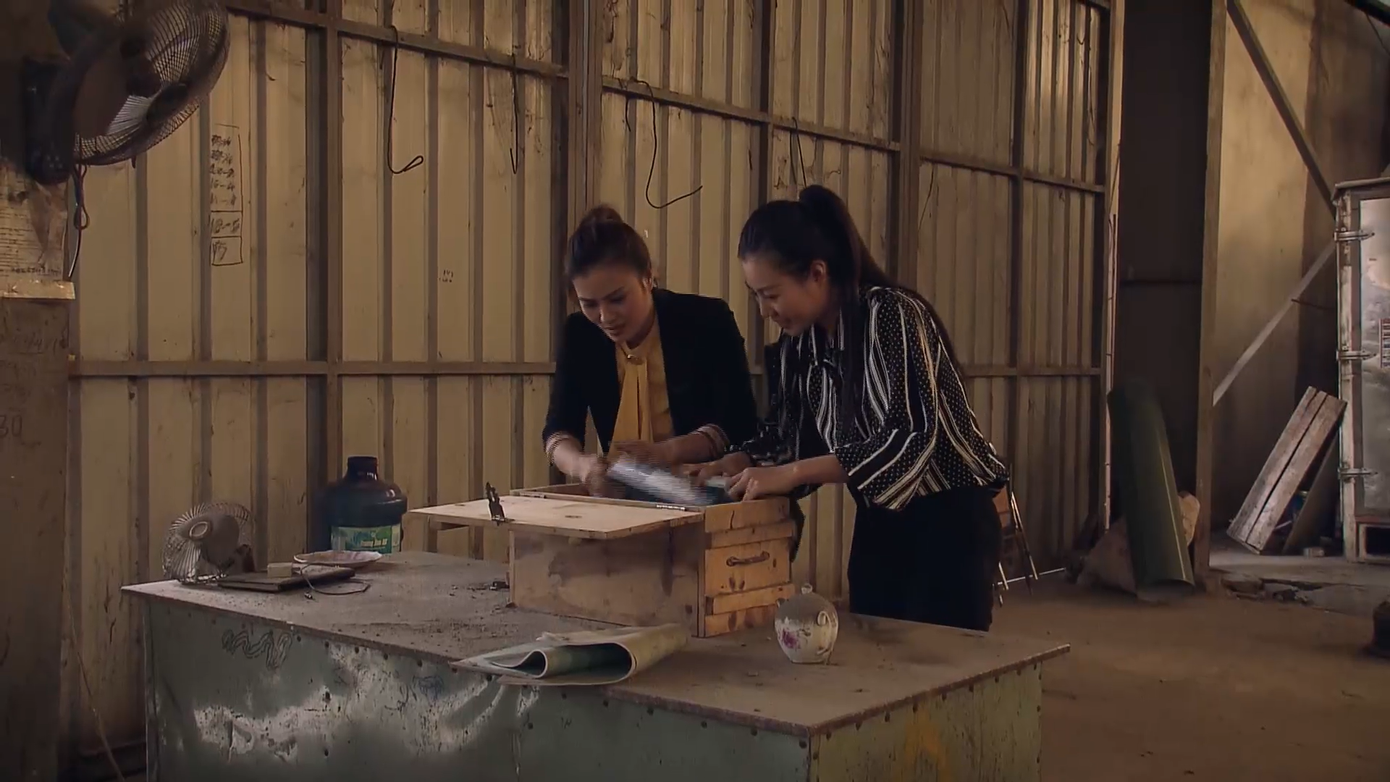 Sinh tử tập 56: Vũ nịnh chủ tịch tỉnh, vợ Khải tìm thấy tài liệu buộc tội Vũ ảnh 3