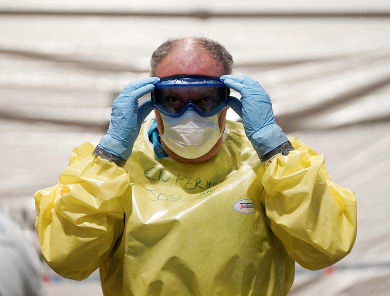 Hội chợ, sân bóng trên toàn cầu ‘hóa’ bệnh viện dã chiến chống COVID-19 ảnh 7