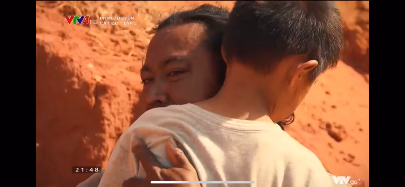 Cát đỏ tập 2: Không cần đàn ông, Nhớ lại bị mắc kẹt giữa yêu và hận ảnh 4