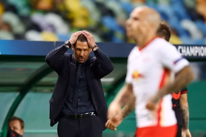 HLV Simeone thẫn thờ nhìn RB Leipzig vào bán kết ảnh 9