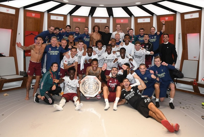 Hạ Liverpool, Arsenal 'mở tiệc' ăn mừng tại Wembley ảnh 11