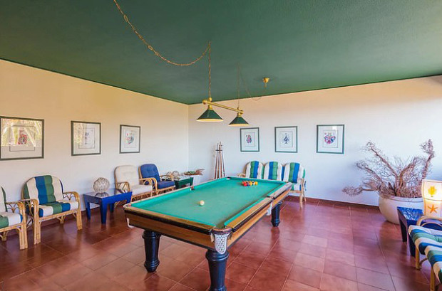 Ronaldo đưa vợ con về làng chài, sống trong ngôi nhà lý tưởng ảnh 4