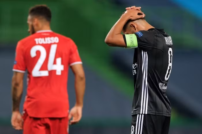 Bayern nhuộm đỏ Lisbon ăn mừng tấm vé vào chung kết ảnh 13