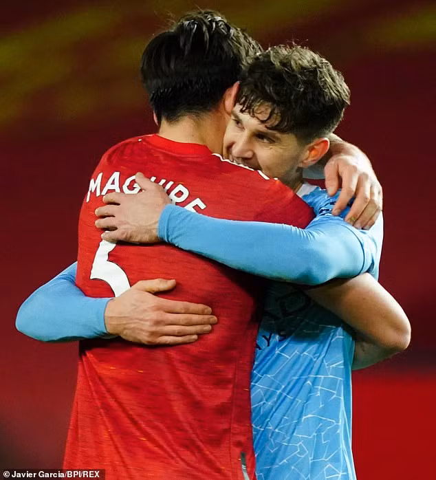 'Chưa trận derby Manchester nào nhạt nhẽo như thế' ảnh 2