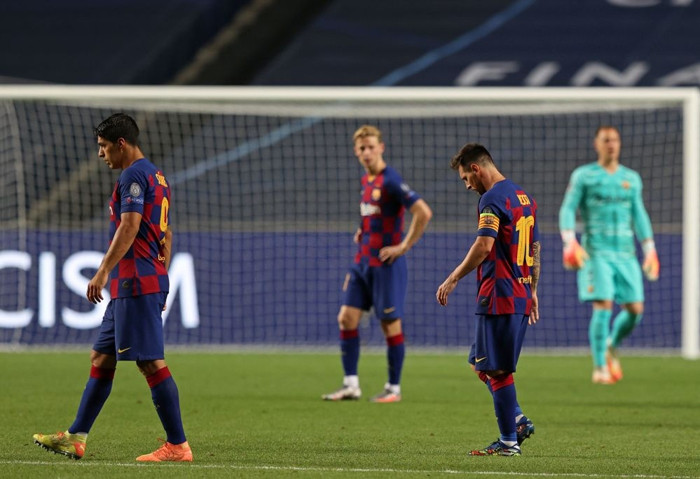 Messi bất lực nhìn Bayern Munich 'hủy diệt' Barca ảnh 10