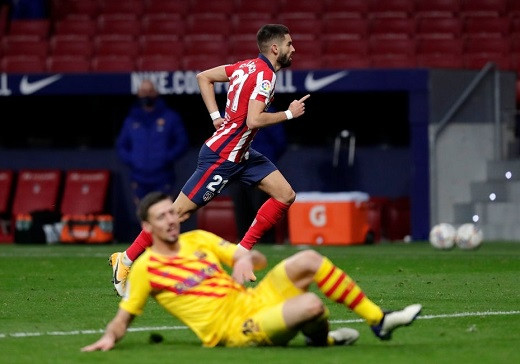 Atletico Madrid chấm dứt mạch 10 năm không thắng Barca ảnh 1