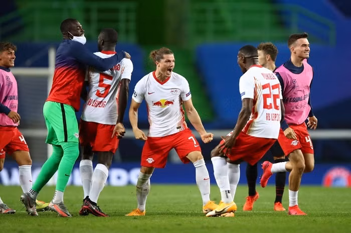 HLV Simeone thẫn thờ nhìn RB Leipzig vào bán kết ảnh 6