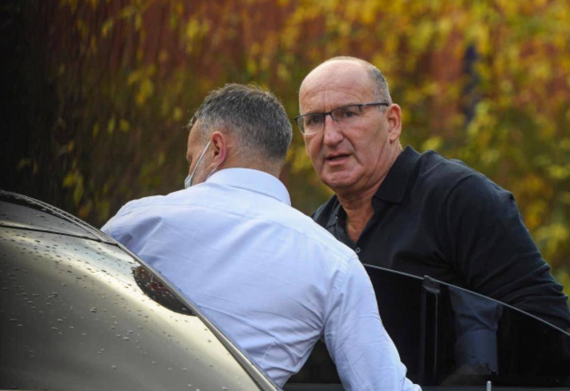 Huyền thoại M.U bị bắt vì hành hung bạn gái? ảnh 1