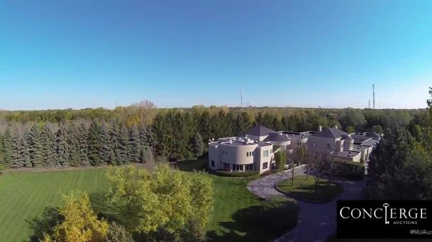 ‘Đột nhập’ siêu biệt thự của huyền thoại bóng rổ Michael Jordan ảnh 1