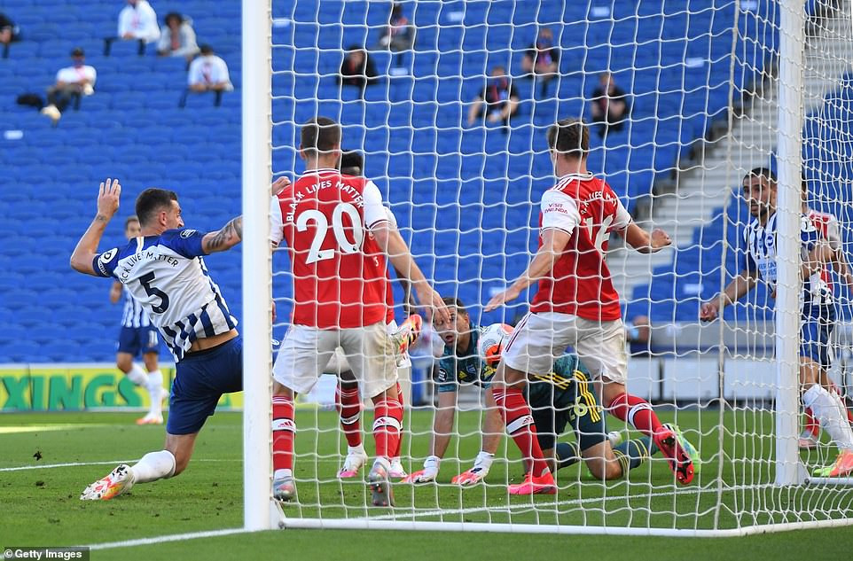 ‘Bom tấn’ lên tiếng, Arsenal vẫn thua đau phút chót ảnh 1