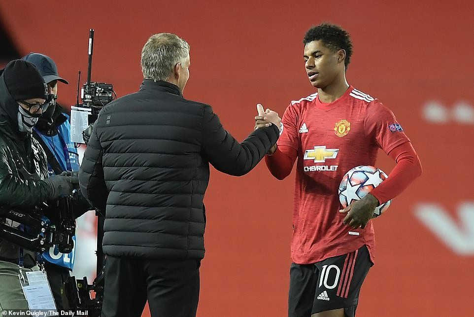Rashford lập hat-trick từ ghế dự bị, M.U đại thắng khó tin trước Leipzig ảnh 1