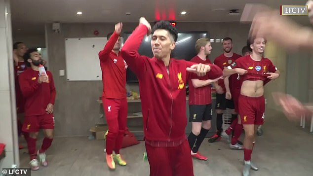 Ăn mừng phấn khích, sao Liverpool lăng nhục M.U ảnh 1