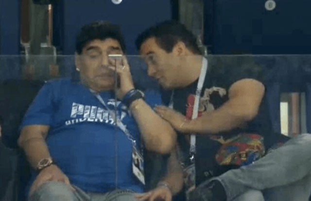 Diego Maradona: Khi người đàn ông khóc ảnh 7