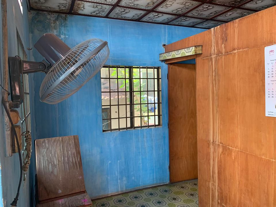 Nhà cũ hoang tàn bỗng hóa thành biệt thự với 650 triệu ảnh 4