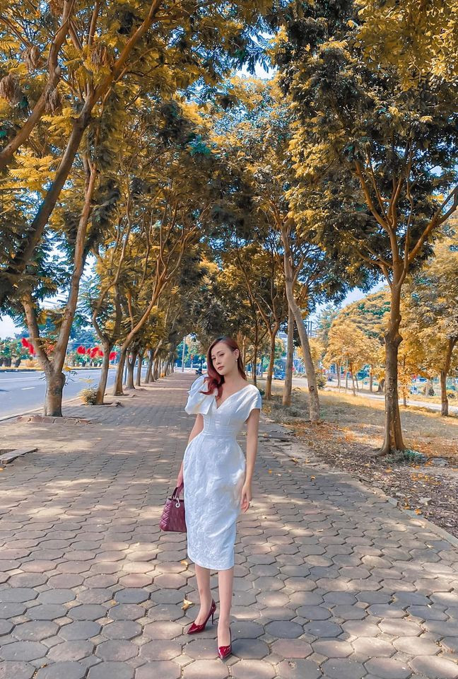 Ninh Dương Lan Ngọc tung ảnh bụng to vượt mặt khiến fan 'hoang mang' ảnh 5