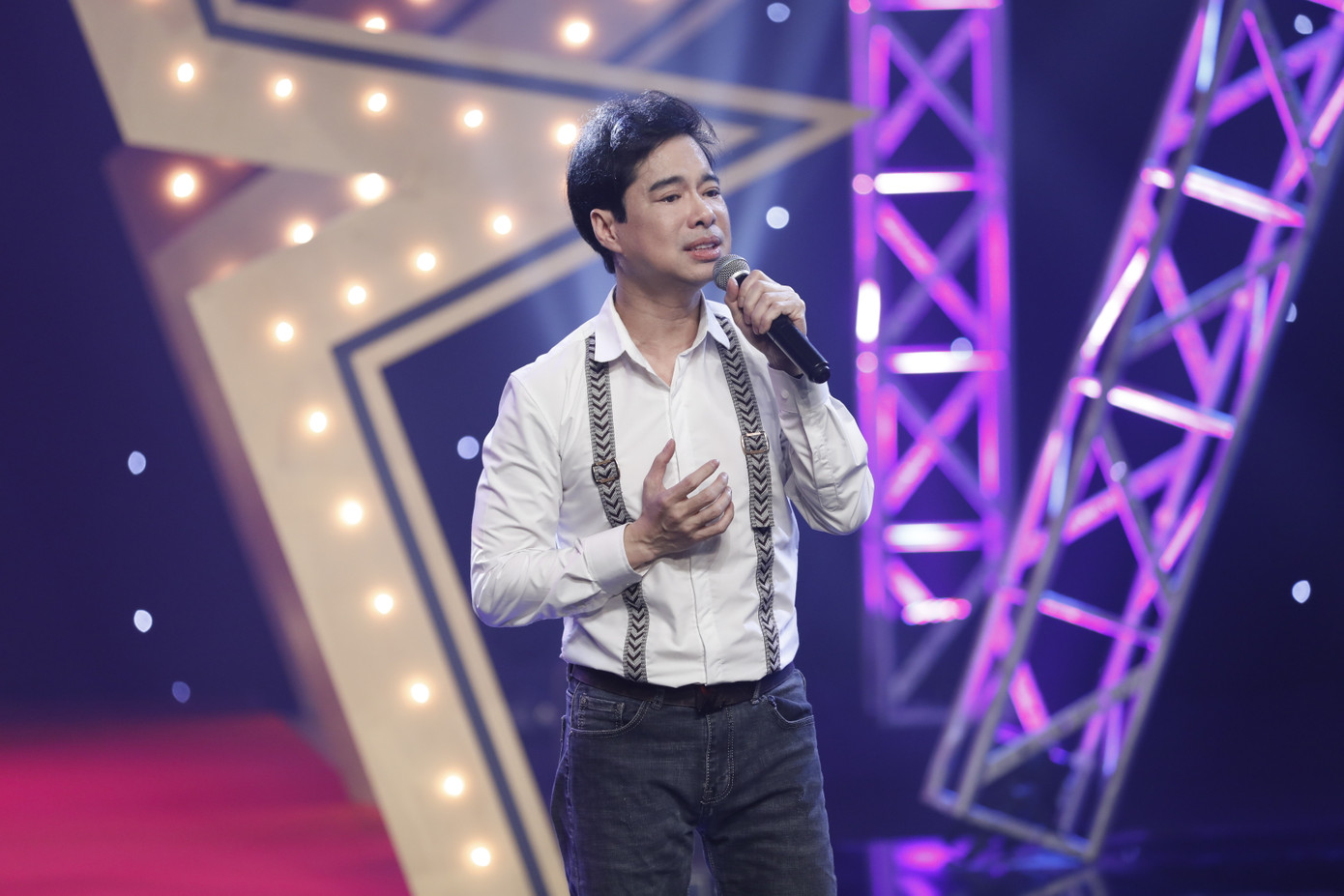 Ngọc Sơn 'Cầu trời khi về thế giới bên kia tôi sẽ không đánh mất một ai' ảnh 1