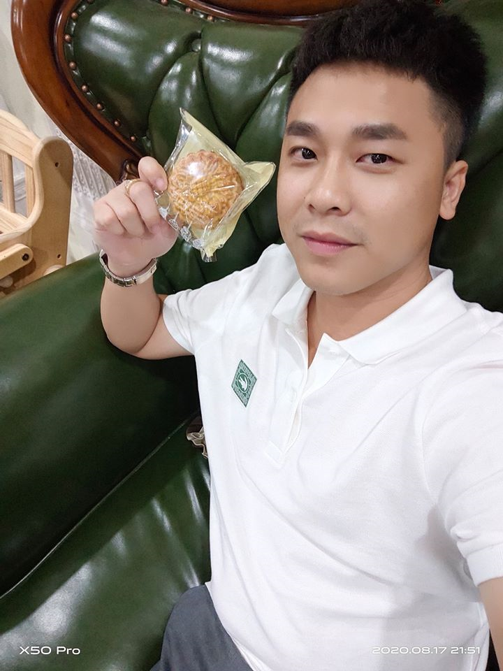 Fans 'ngã ngửa' nghe tin Hòa Minzy bị bạn trai 'đại gia' đòi 100 triệu tiền quảng cáo ảnh 1