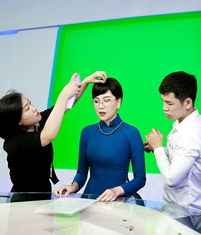 Dân mạng 'xốn xang' trước vẻ đáng yêu của con trai cầu thủ Duy Mạnh ảnh 3