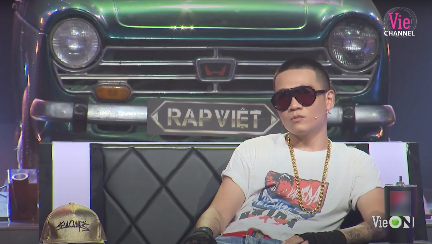 Dàn giám khảo tranh luận về thí sinh gác chuyện thi đại học để thi 'Rap Việt' ảnh 3